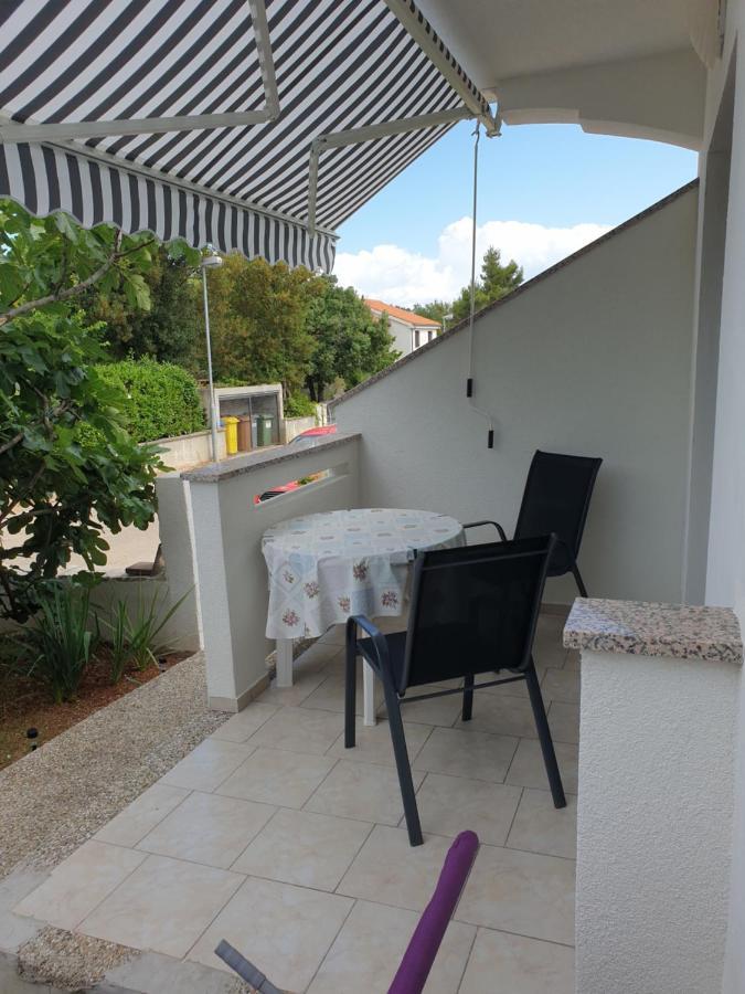 Apartment Luna Malinska Εξωτερικό φωτογραφία